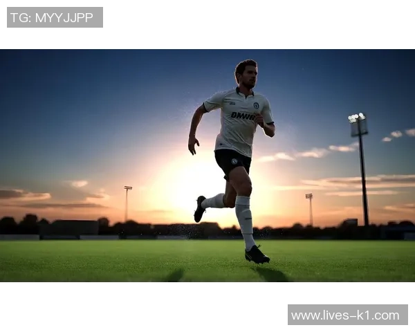 疯狂的足球宝贝带你领略激情四射的绿茵场魅力与青春活力的完美结合 疯狂的足球宝贝带你领略激情四射的绿茵场魅力与青春活力的完美结合